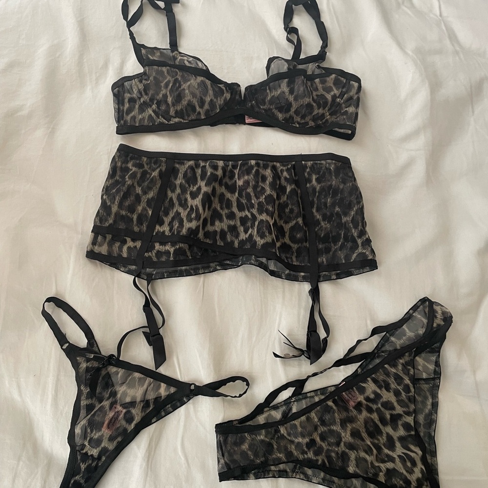Leopard Print Lingerie Set